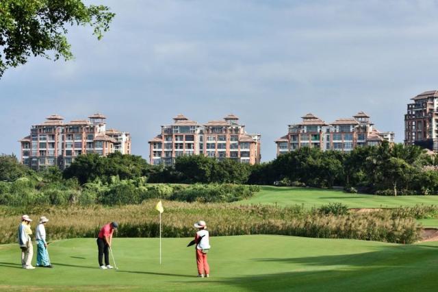 1637401707784048520.jpg 开云官网-竹叶青峨眉高山绿茶第5届业余高尔夫联赛决赛开杆