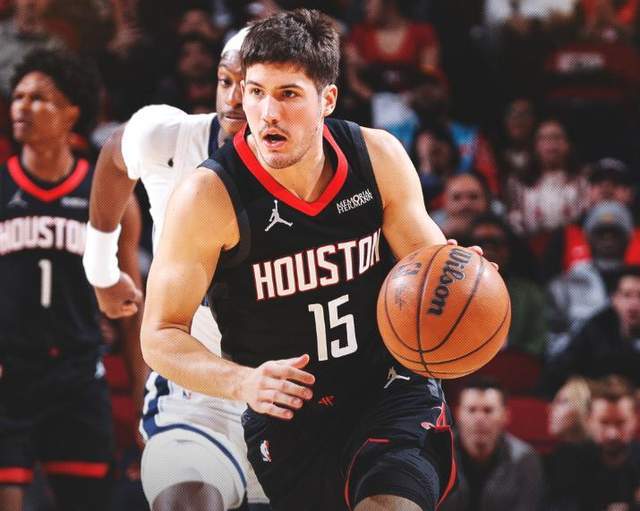 两连胜!杜兰特33+8,申京33+9,五锋成逆转关键,乌度卡研究成功