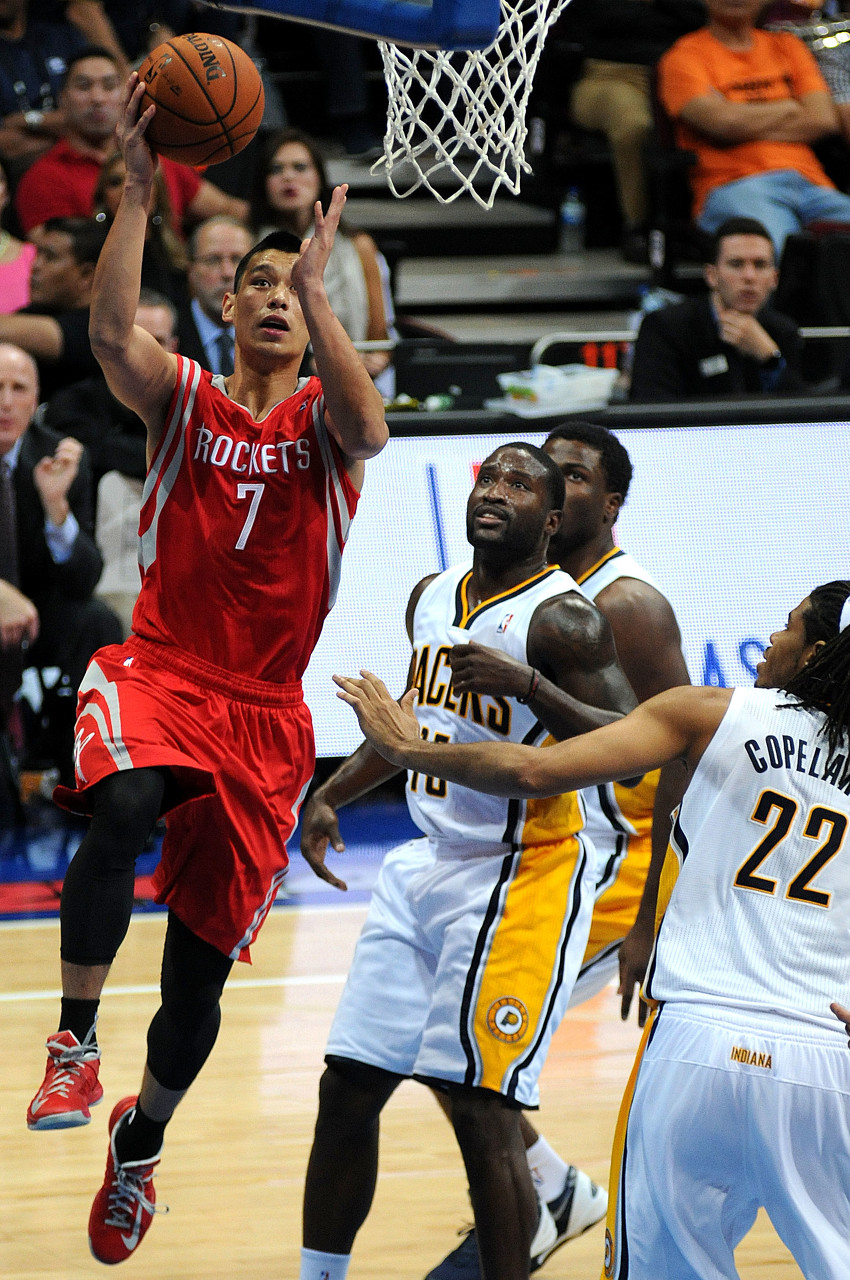 开云体育-林书豪：篮球让人们团结在一起 我妈竟和哈登&amp;贝弗利的妈成好朋友