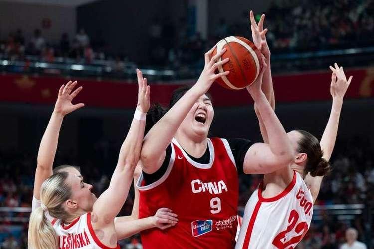 开云平台-一场10分险胜，中国女篮今夜击败捷克队！王思雨14分，韩旭12分